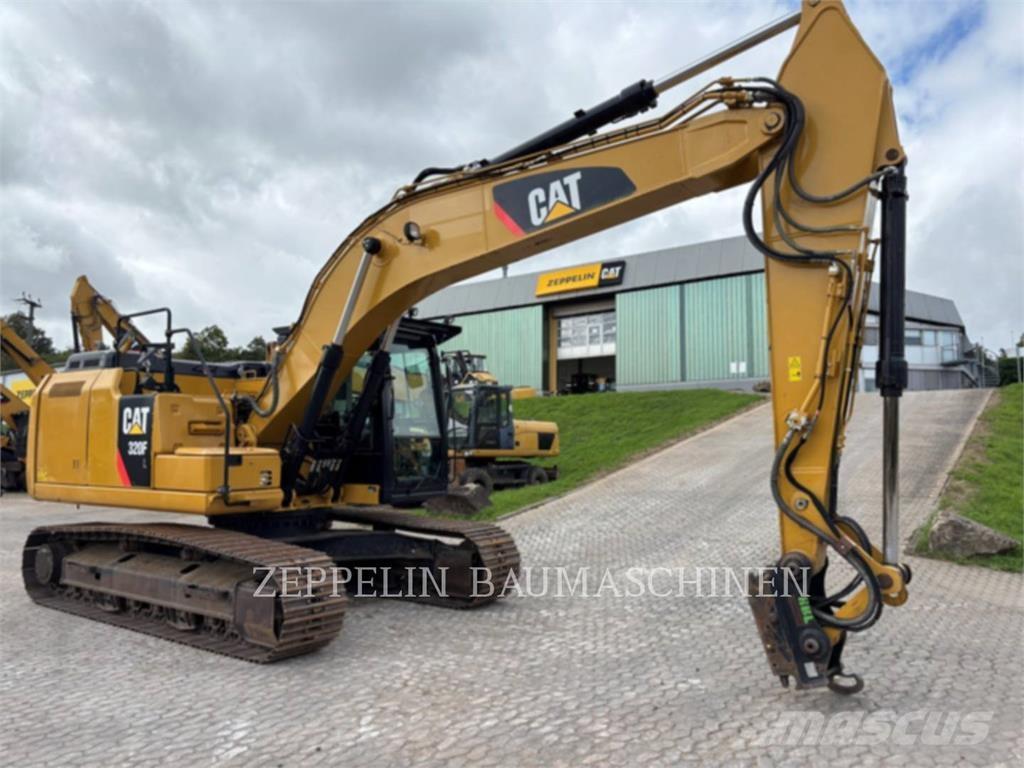 CAT 320FL Гусеничные экскаваторы