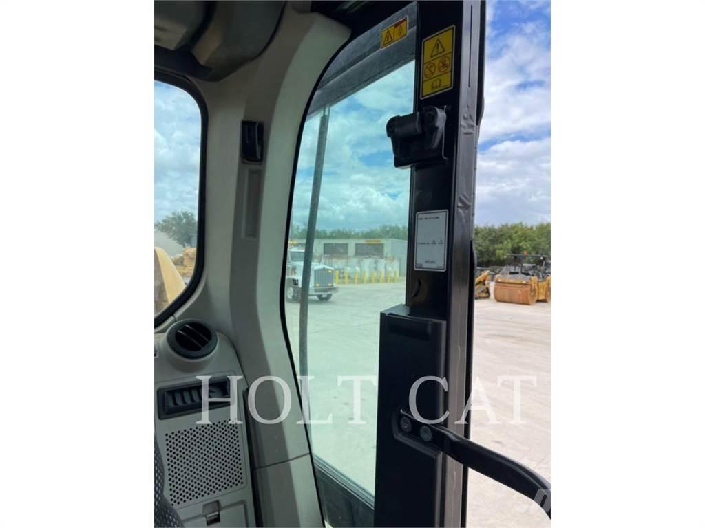 CAT 320GC Гусеничные экскаваторы