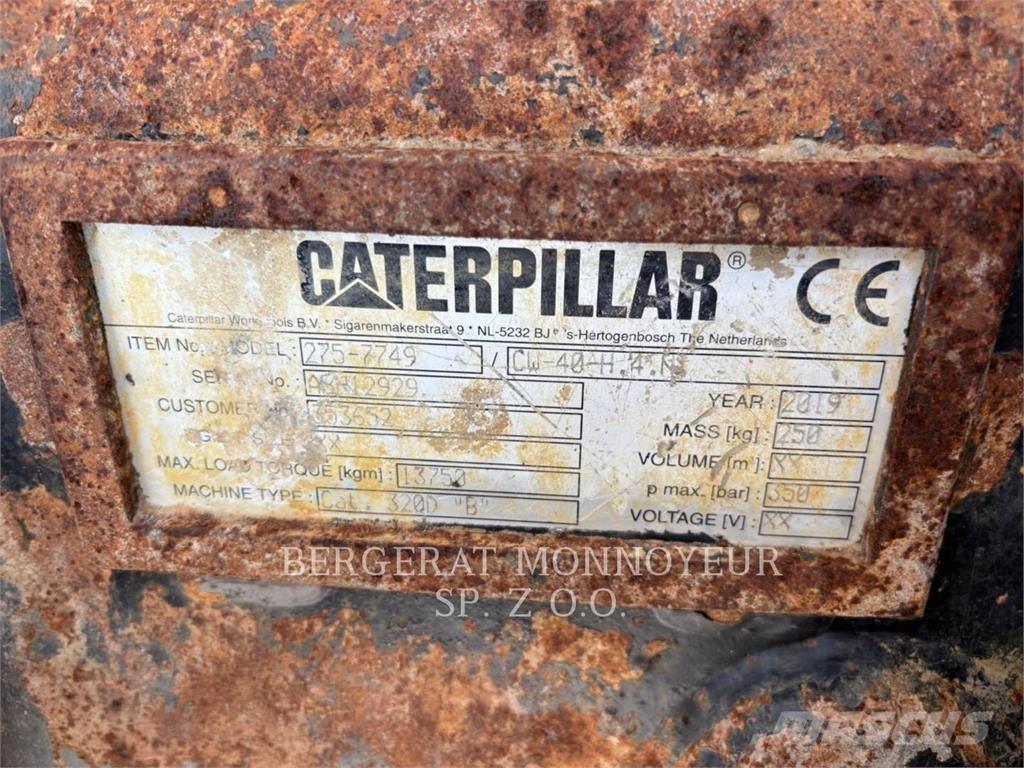 CAT 320GC Гусеничные экскаваторы