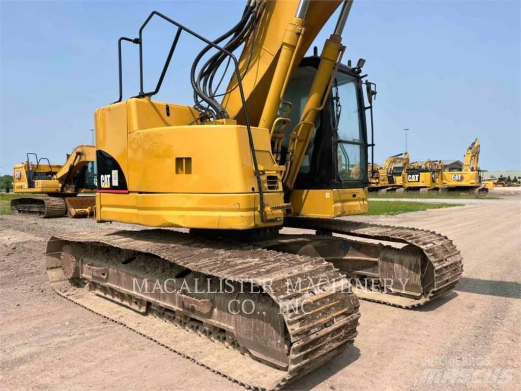 CAT 321CLCR Гусеничные экскаваторы
