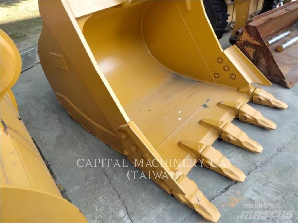 CAT 323 Ковши