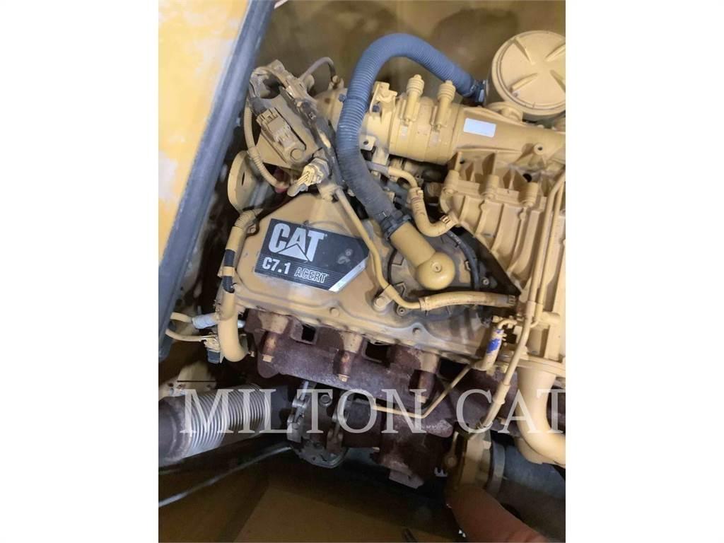 CAT 323 Гусеничные экскаваторы