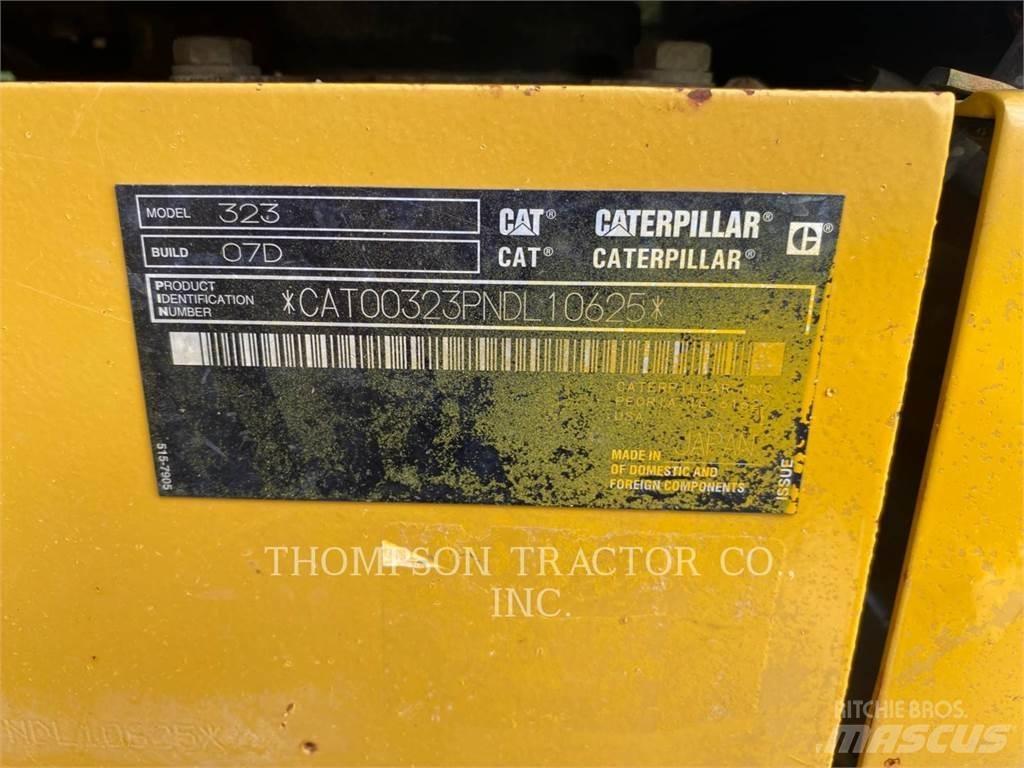 CAT 323 Гусеничные экскаваторы