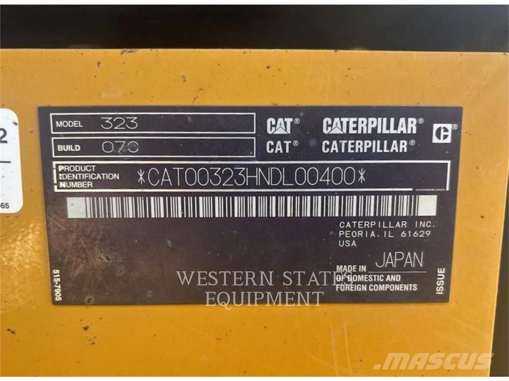 CAT 323 Гусеничные экскаваторы