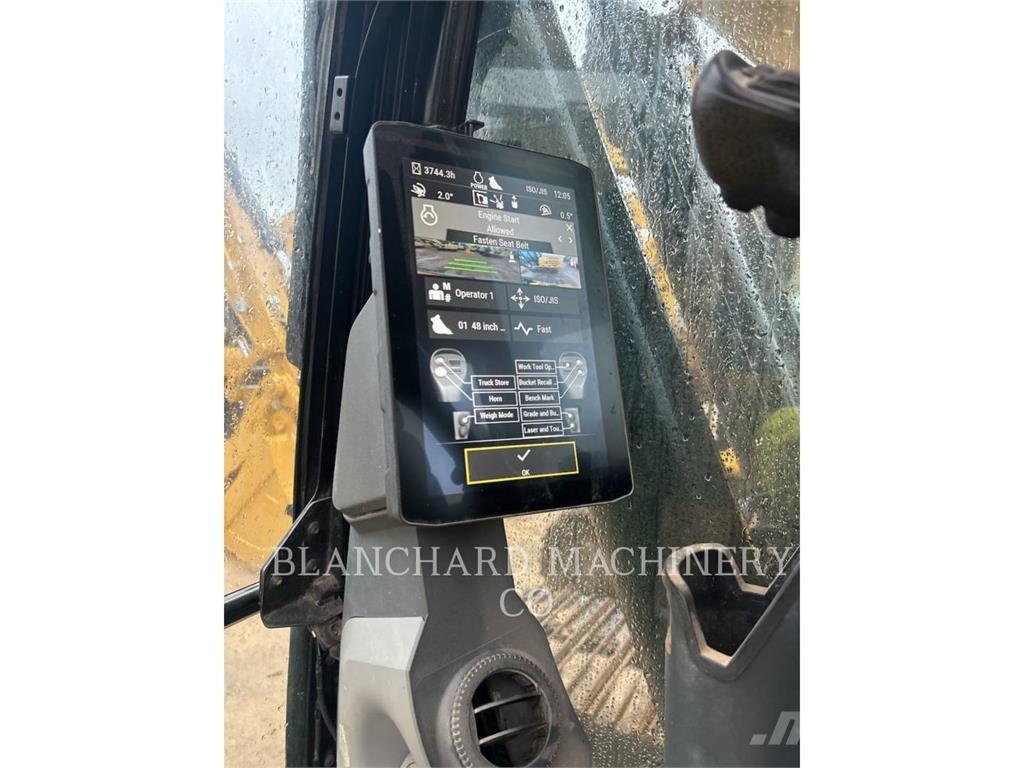 CAT 323 Гусеничные экскаваторы