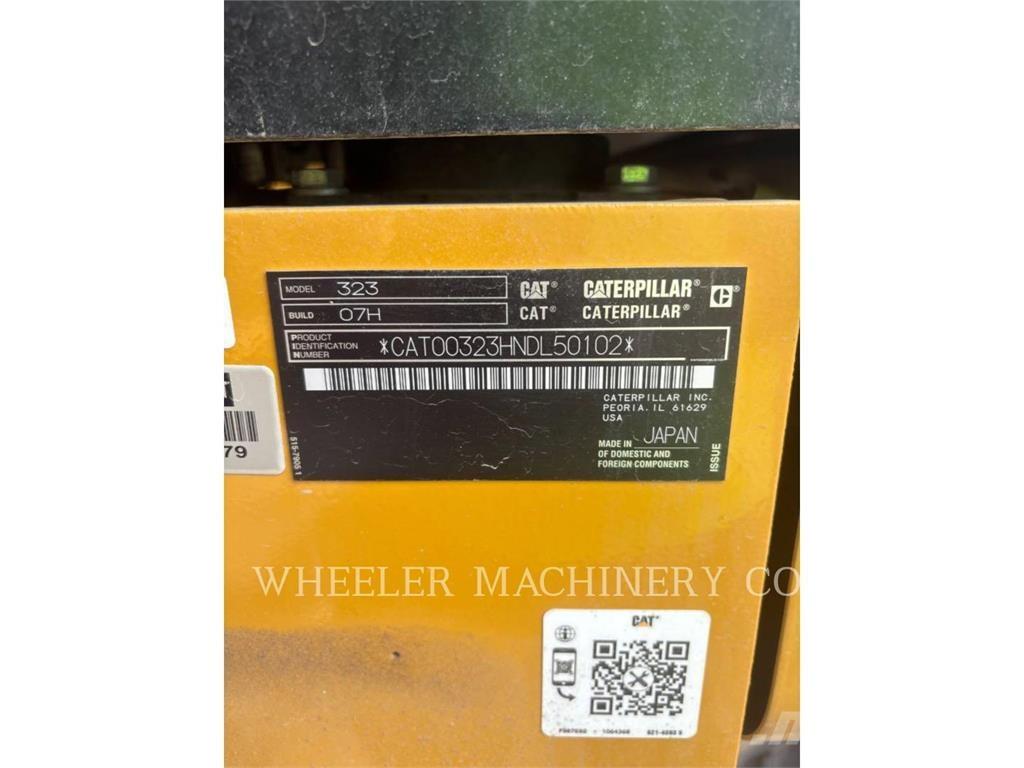 CAT 323 CF Гусеничные экскаваторы