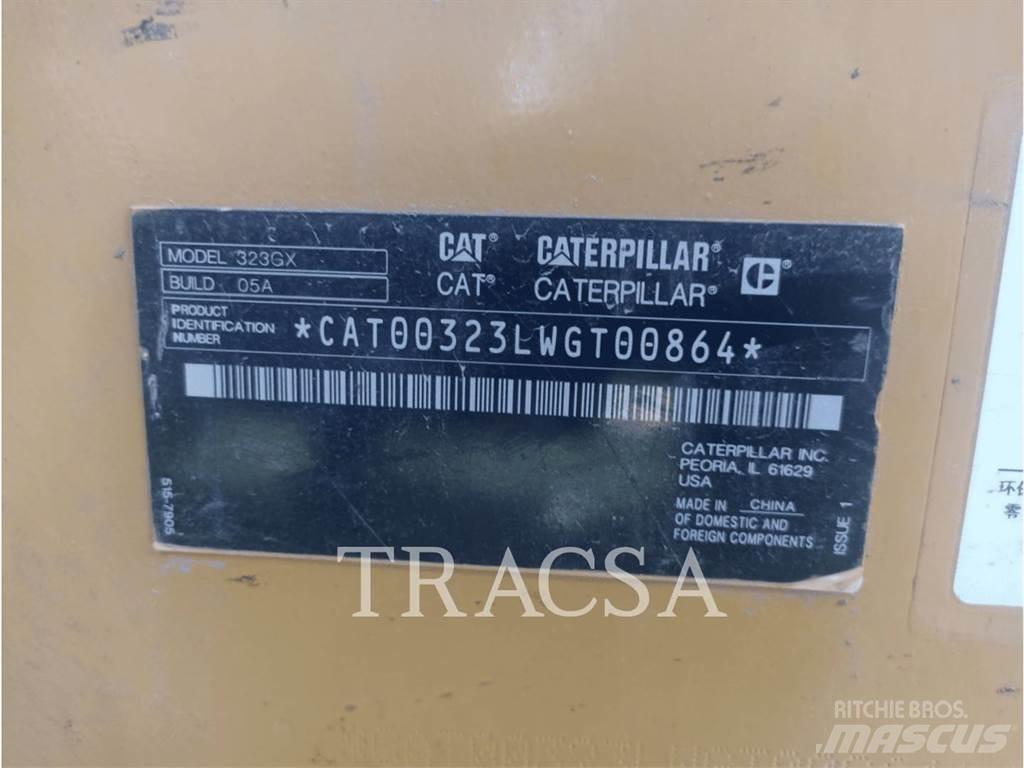CAT 323 GX Гусеничные экскаваторы