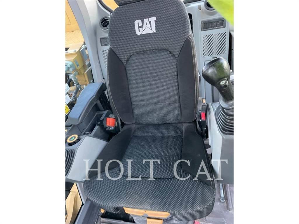 CAT 323 TC Гусеничные экскаваторы