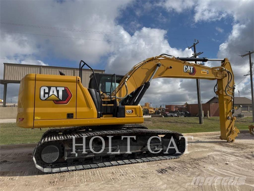 CAT 323 TC Фронтальные погрузчики