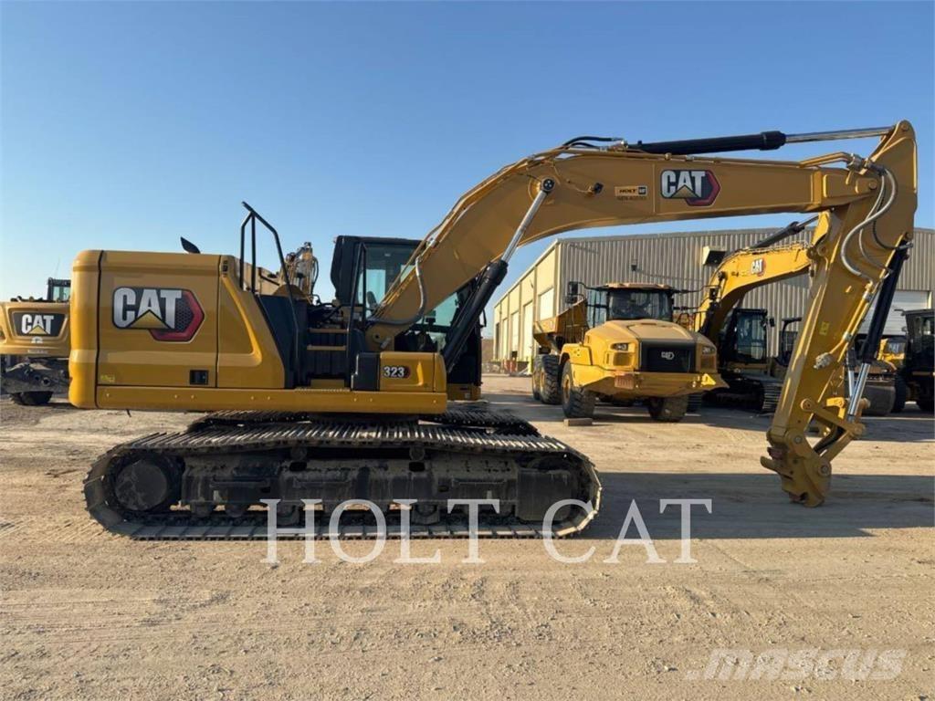 CAT 323 TC Фронтальные погрузчики