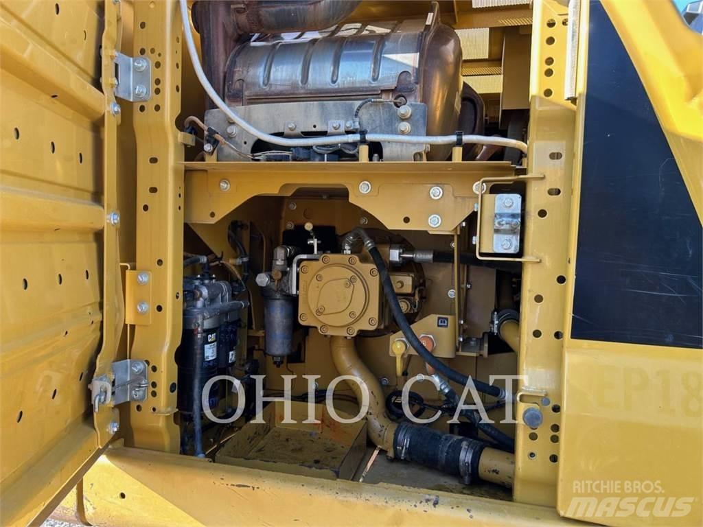 CAT 323 TCS Гусеничные экскаваторы
