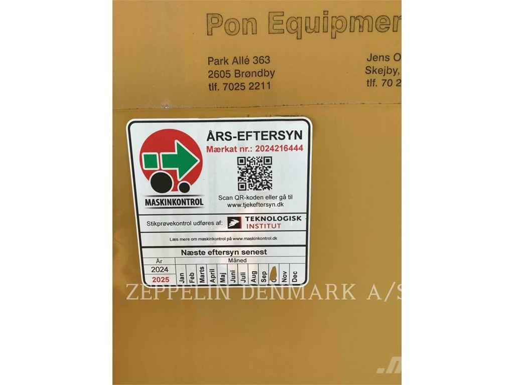 CAT 323DL Гусеничные экскаваторы