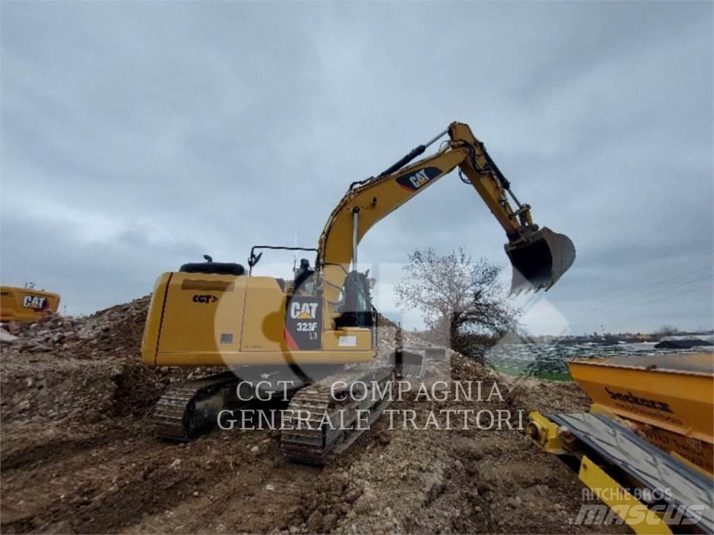 CAT 323F Гусеничные экскаваторы
