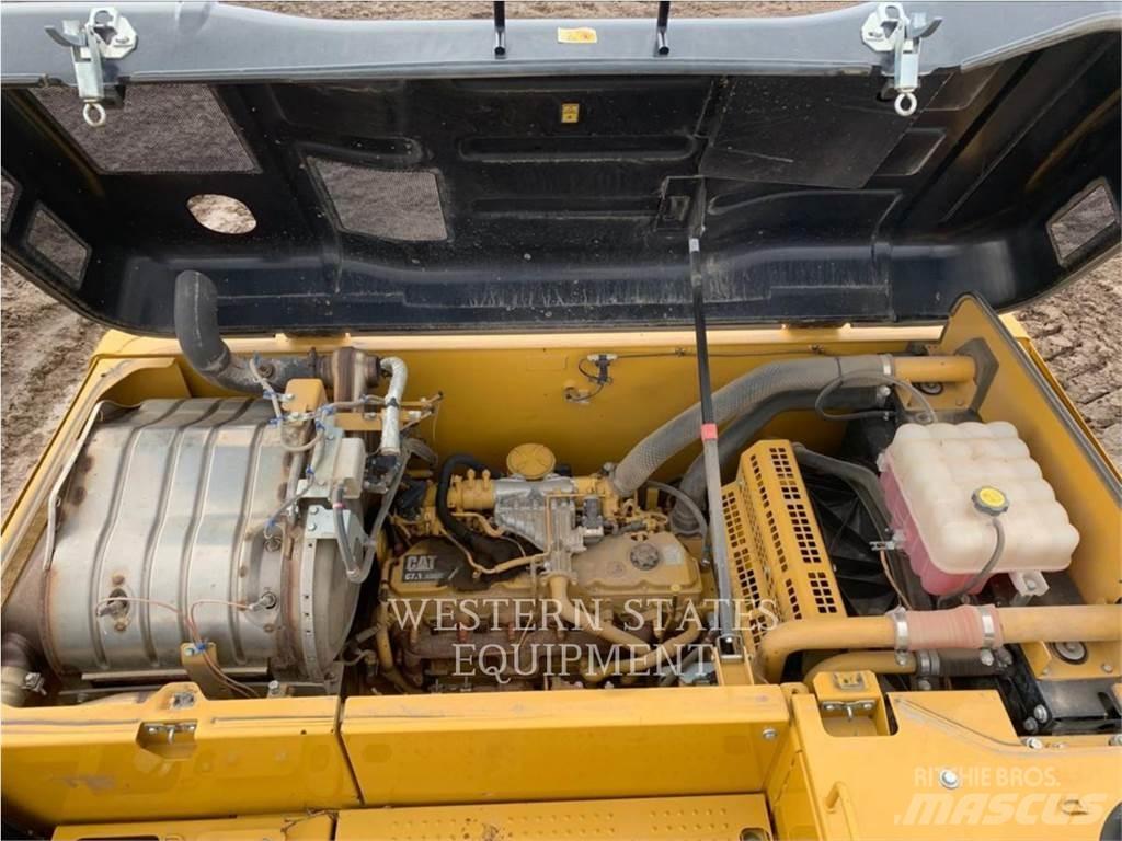 CAT 323F Гусеничные экскаваторы