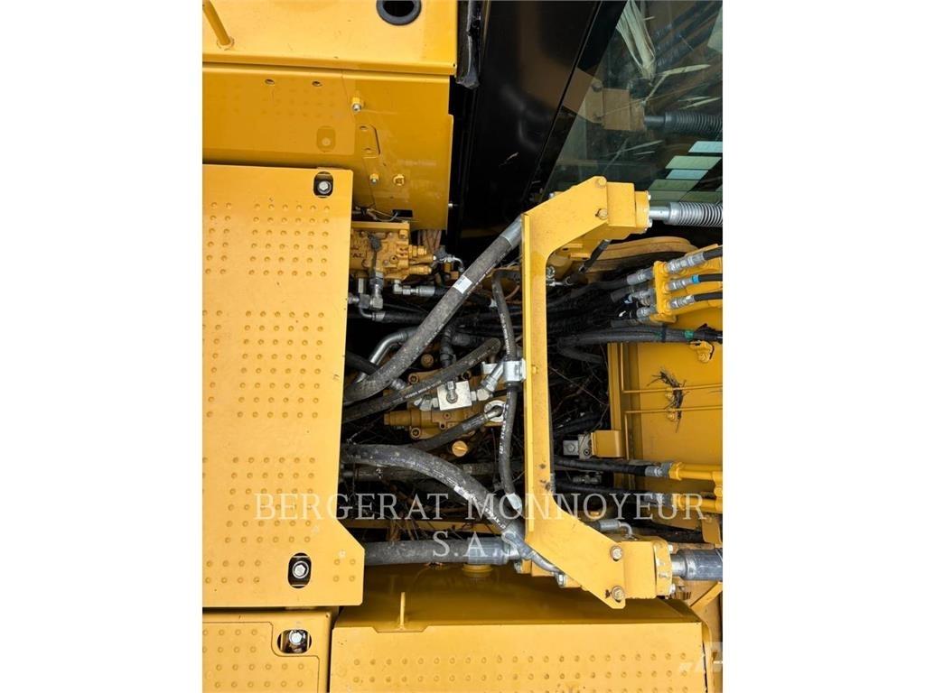 CAT 323F Гусеничные экскаваторы