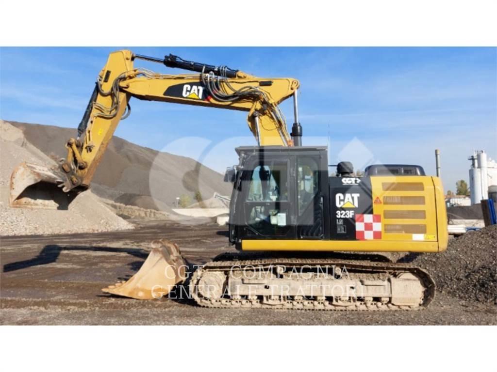 CAT 323F Гусеничные экскаваторы