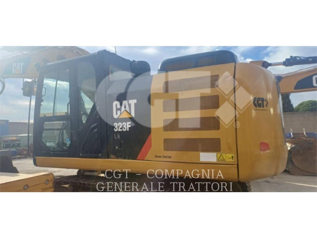 CAT 323F Гусеничные экскаваторы
