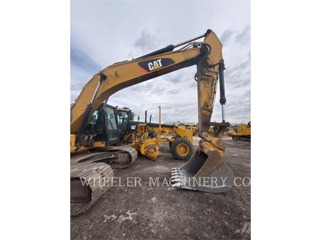 CAT 323F L CF Гусеничные экскаваторы
