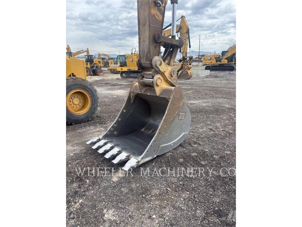 CAT 323F L CF Гусеничные экскаваторы