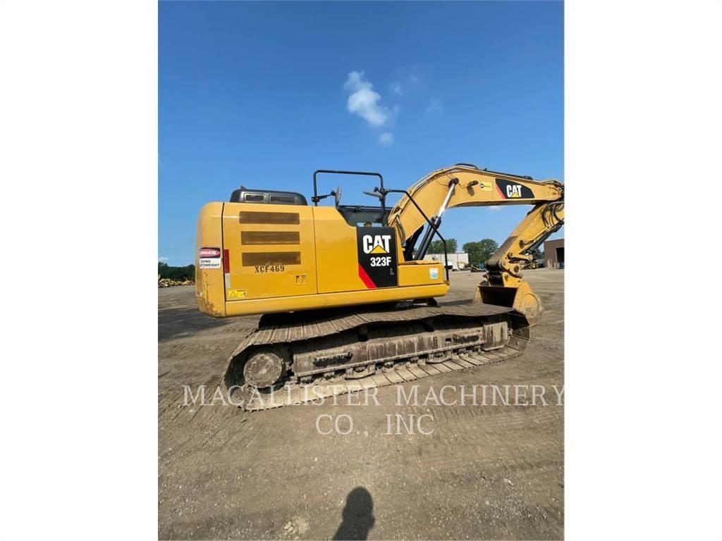 CAT 323FL Гусеничные экскаваторы