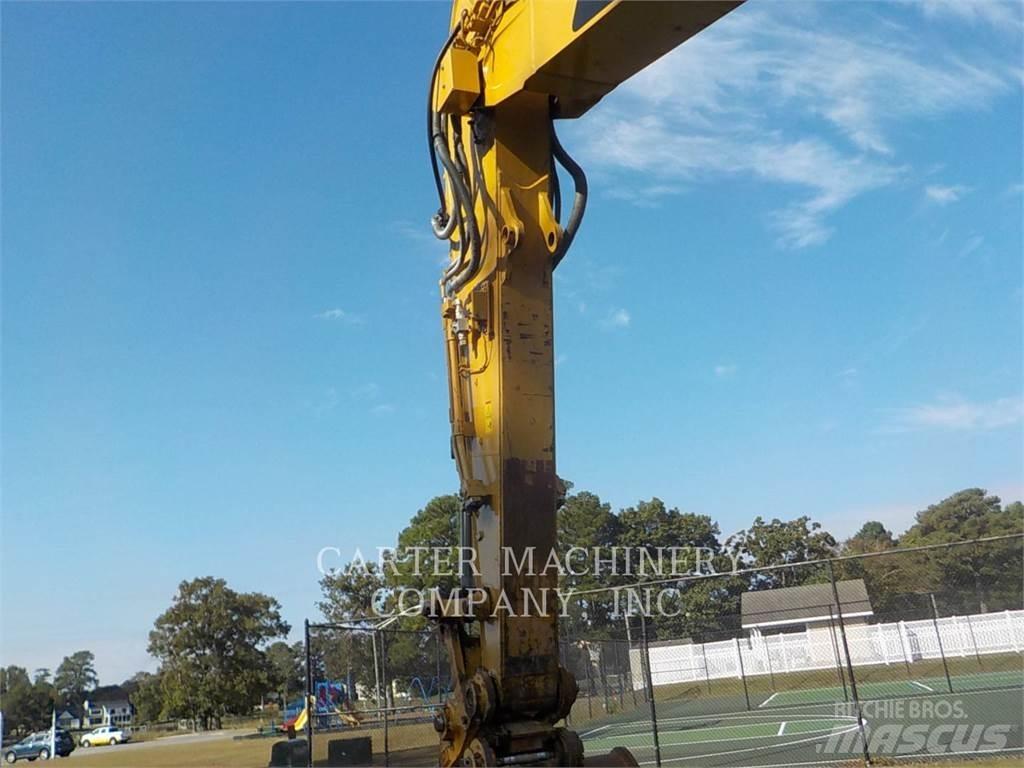 CAT 323FL Гусеничные экскаваторы