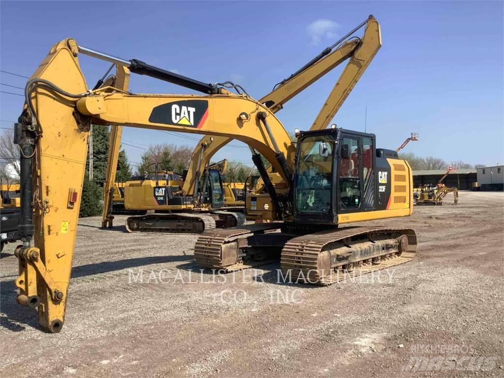 CAT 323FL Гусеничные экскаваторы