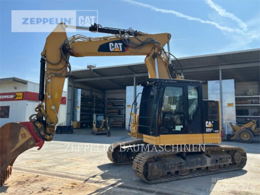 CAT 325FL Гусеничные экскаваторы