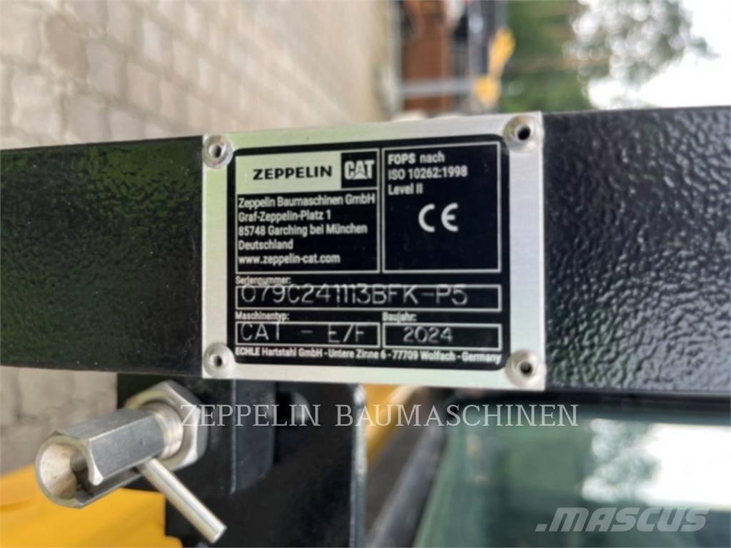 CAT 325FL Гусеничные экскаваторы