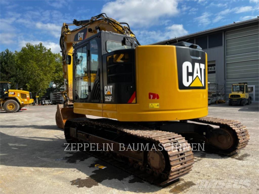 CAT 325FL Гусеничные экскаваторы