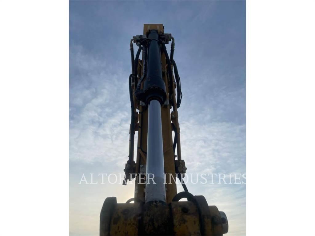 CAT 325FL CR Гусеничные экскаваторы
