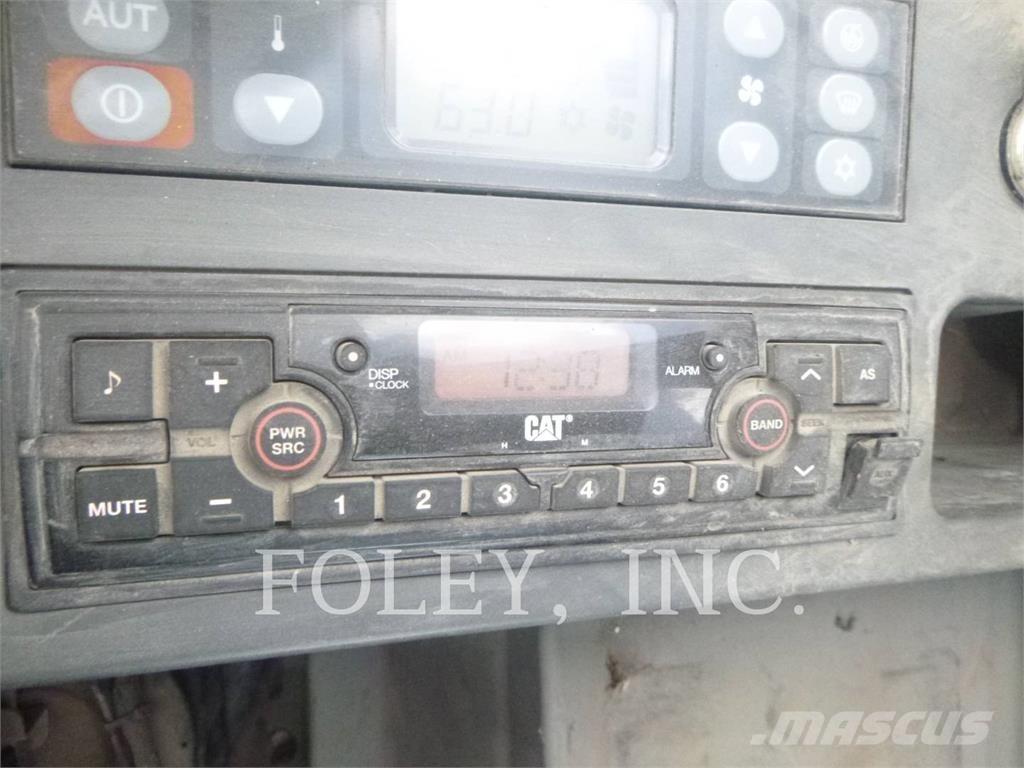 CAT 325FLCR Гусеничные экскаваторы