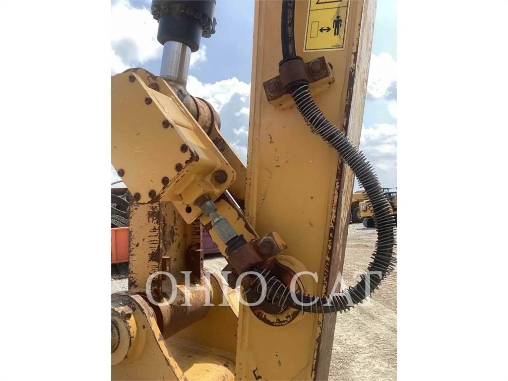 CAT 326 SLR Гусеничные экскаваторы