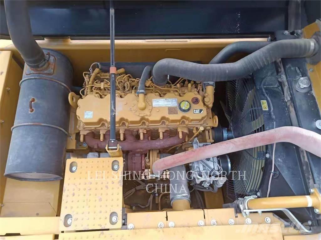 CAT 326D2L Гусеничные экскаваторы