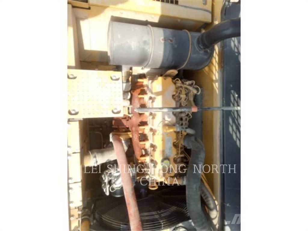 CAT 326D2L Гусеничные экскаваторы
