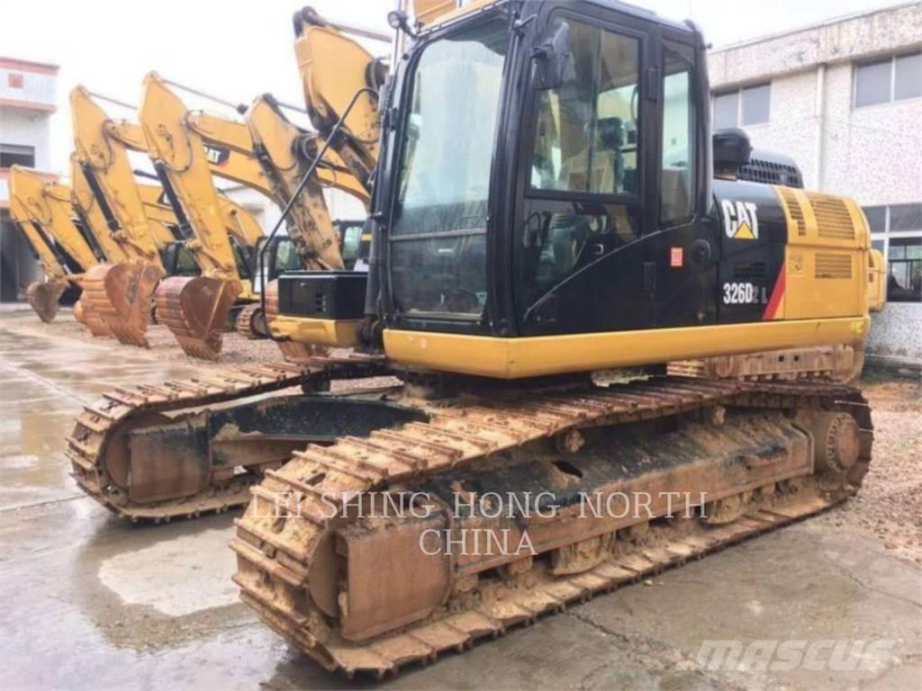 CAT 326D2L Гусеничные экскаваторы