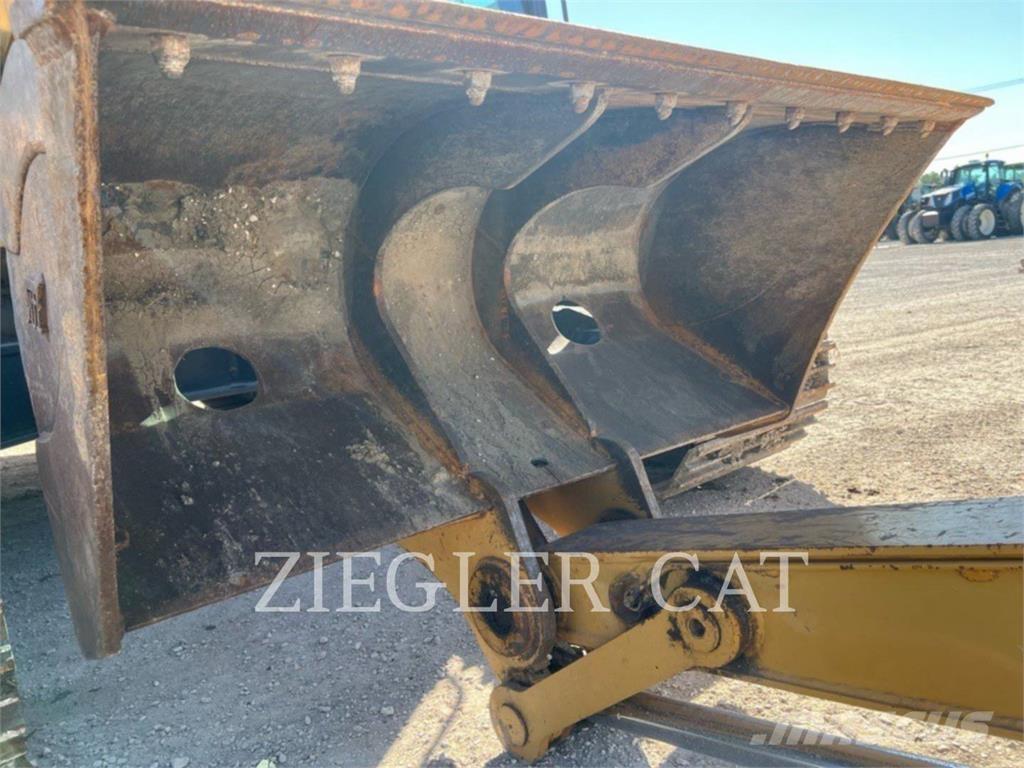 CAT 326F Гусеничные экскаваторы