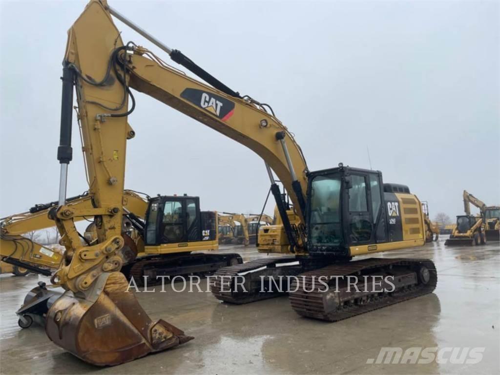 CAT 326FL Гусеничные экскаваторы