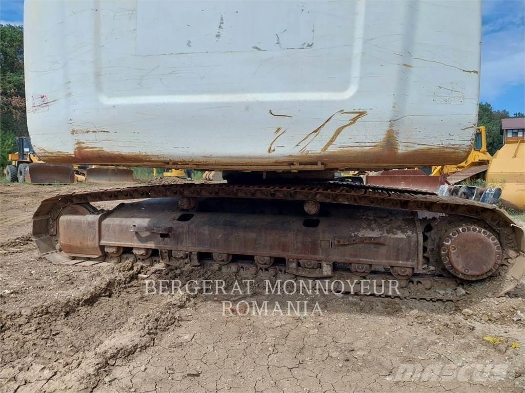 CAT 326FL Гусеничные экскаваторы