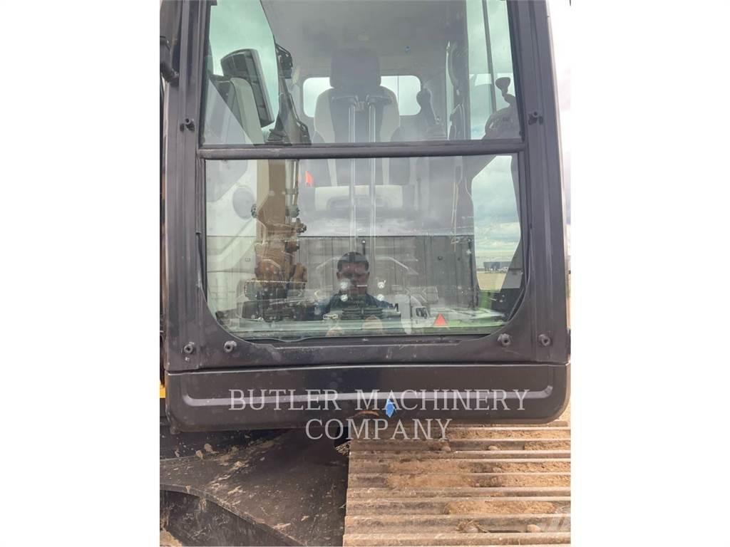 CAT 326FL Гусеничные экскаваторы