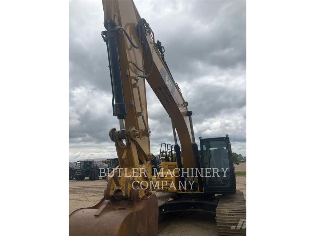 CAT 326FL Гусеничные экскаваторы