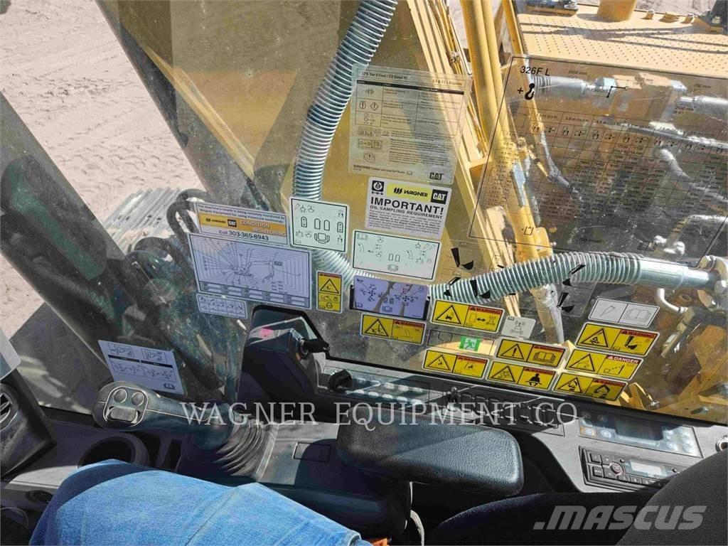 CAT 326FL TC Гусеничные экскаваторы