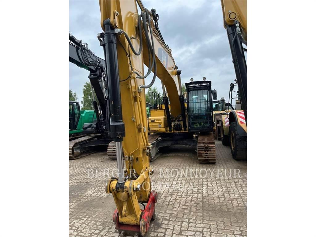 CAT 326FLN Гусеничные экскаваторы