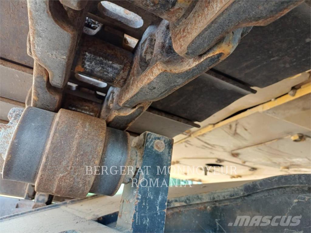 CAT 326FLN Гусеничные экскаваторы