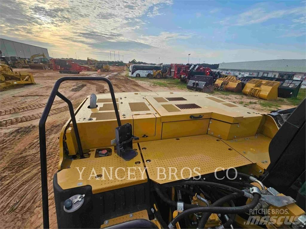 CAT 330 Гусеничные экскаваторы