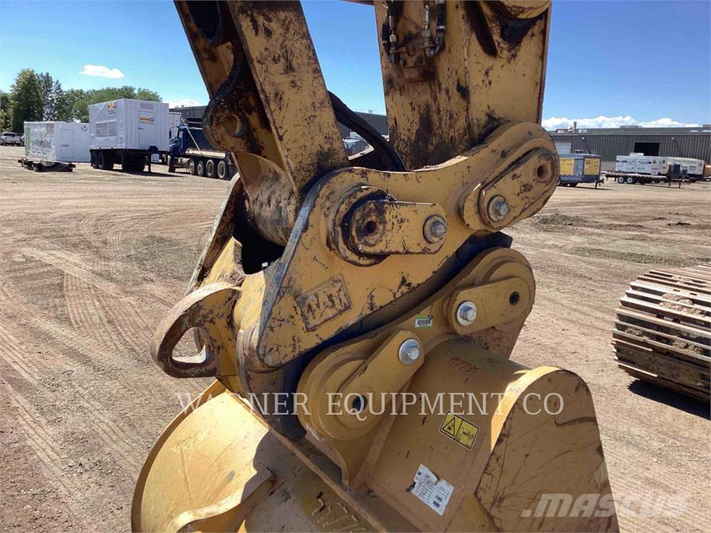 CAT 330 Гусеничные экскаваторы