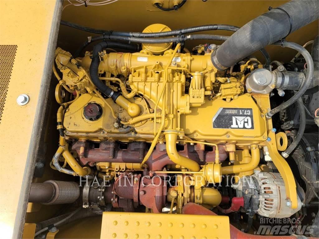 CAT 330-07 Гусеничные экскаваторы