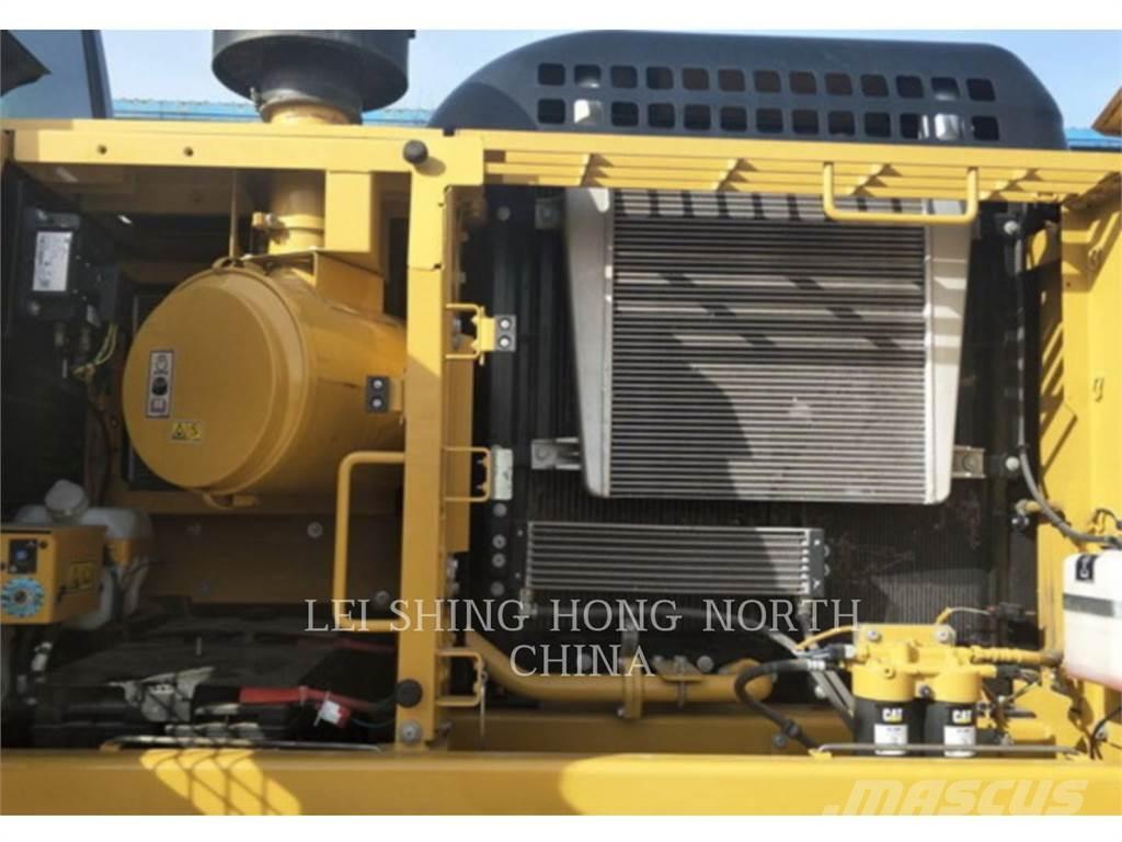 CAT 330-07 Гусеничные экскаваторы