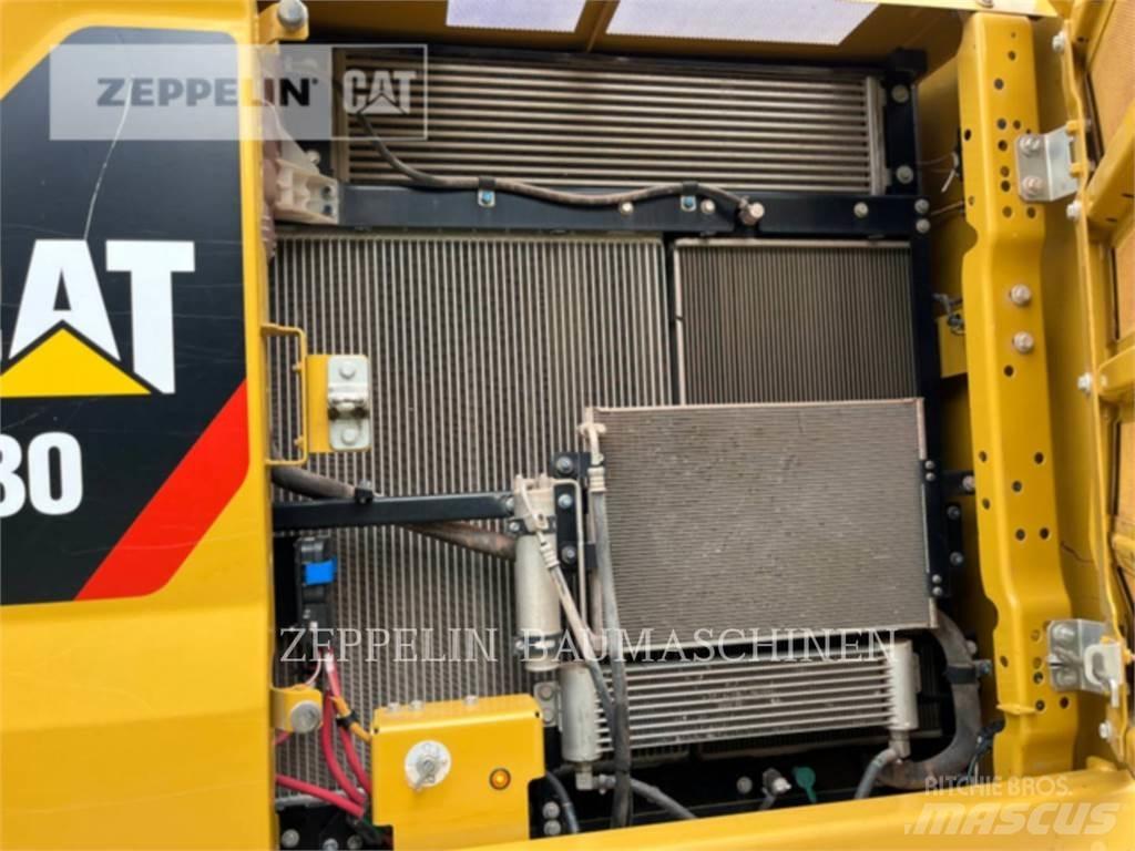CAT 330-07A Гусеничные экскаваторы