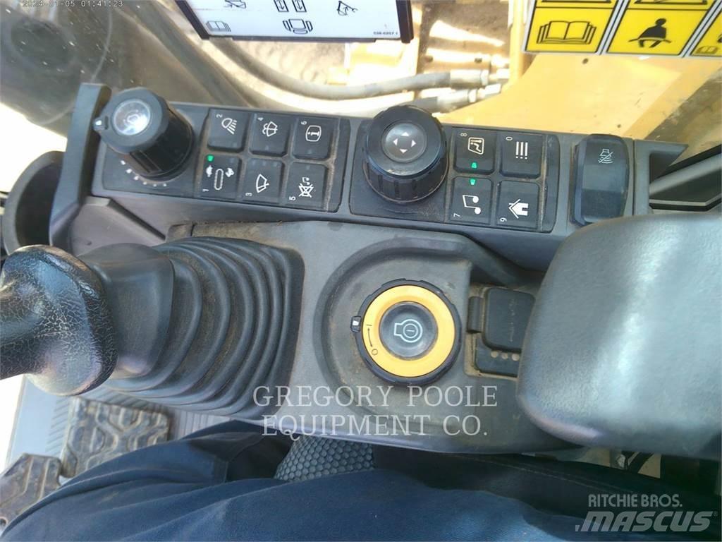 CAT 33007 Гусеничные экскаваторы