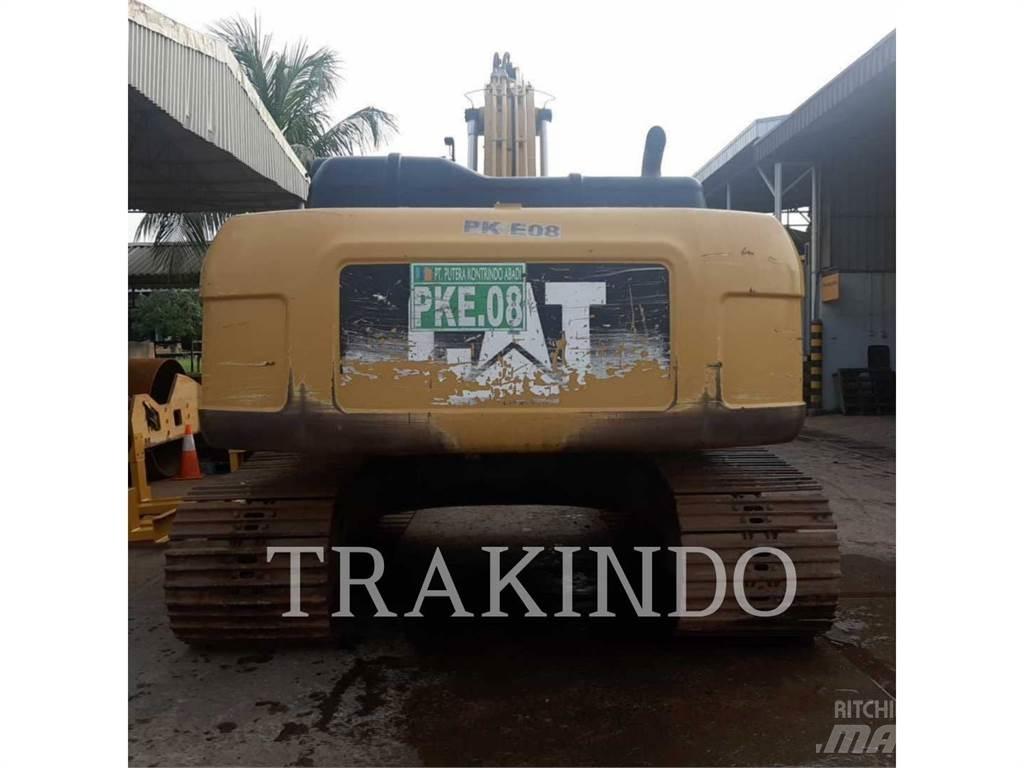 CAT 330D2L Гусеничные экскаваторы